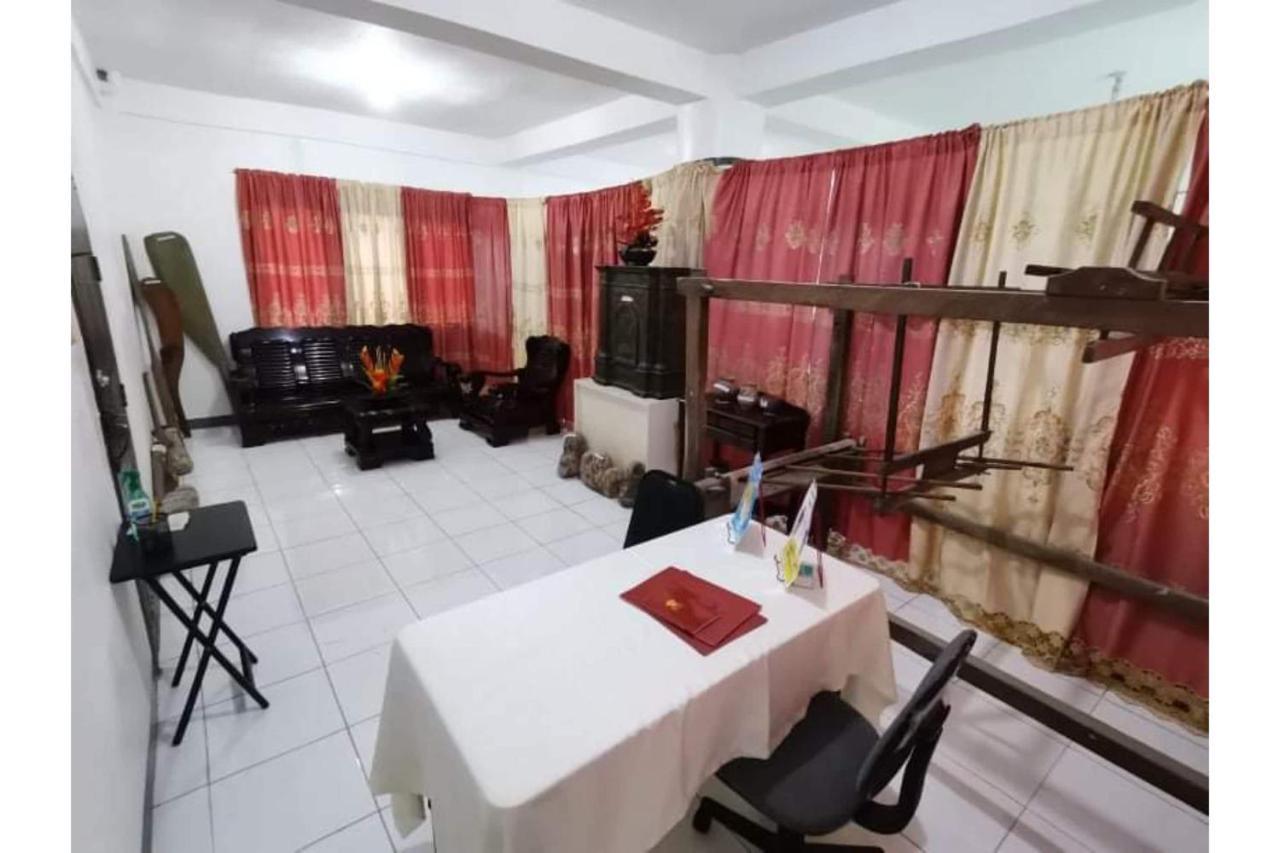 Hotel OYO 799 Ddd Habitat Iloilo Esterno foto